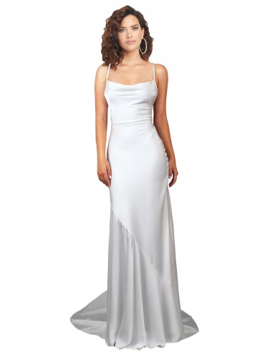 Blanc Fourreau Balayage train Satiné Soyeux Simple Plage Robes de mariée Prix Réduit