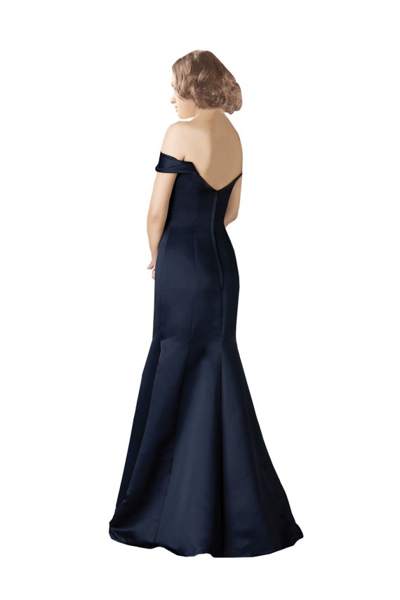 Bleu marine foncé Sirène Épaule Dénudée Col V Satiné Longue Robes demoiselle d'honneur / Robes de bal Prix Réduit