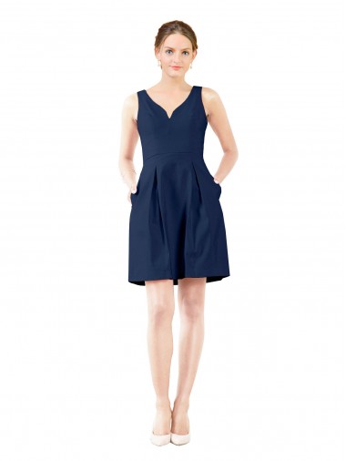 Bleu marine foncé Trapèze Col V Satiné Courte Robes demoiselle d'honneur / Robes de cocktail Prix Réduit