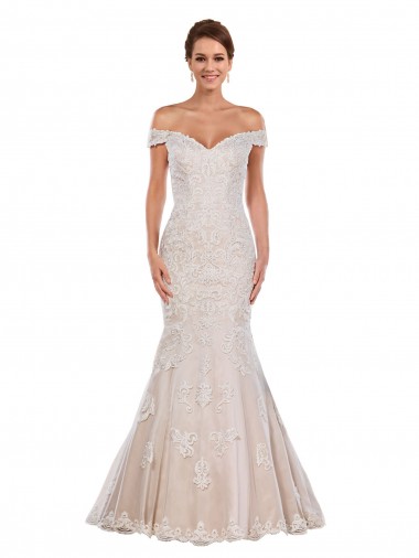 Ivoire & Champagne Sirène Épaule Dénudée Dentelle Classique Robes de mariée Prix Réduit