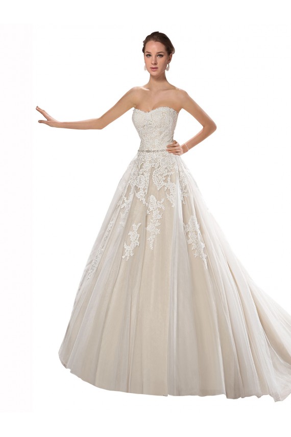 Ivoire & Champagne Trapèze Sans bretelle Tulle Dentelle Robes de mariée Prix Réduit