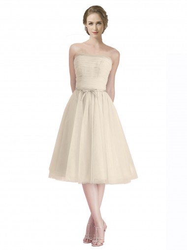 Trapèze Sans bretelle Tulle Courte Robes demoiselle d'honneur / Robes de cocktail Prix Réduit